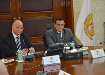 “آمنة” يتابع جاهزية 210 أتوبيساً تعمل بالغاز الطبيعي والكهرباء لنقل ضيوف مؤتمر المناخ