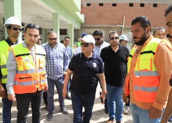 رئيس مياه أسيوط يتفقد أعمال إعادة تأهيل مياه المعابدة القائمة