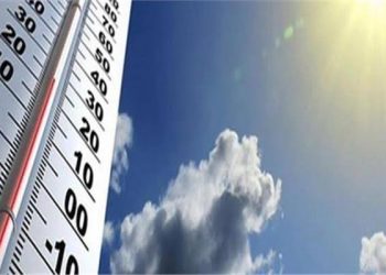 طقس مائل للحرارة