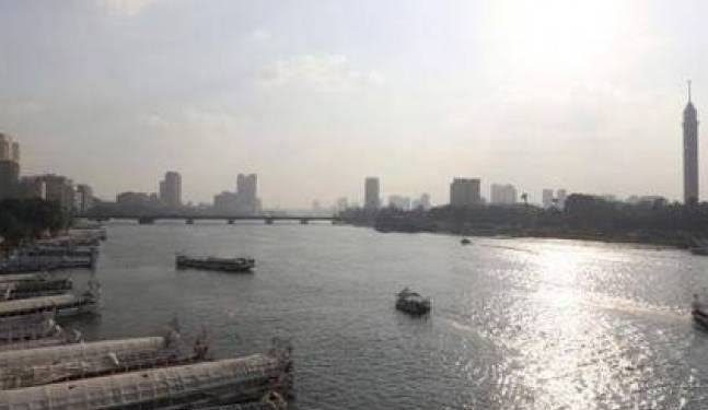 طقس مائل للحرارة