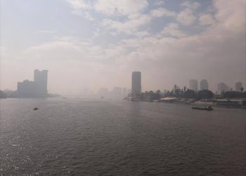 طقس مائل للحرارة