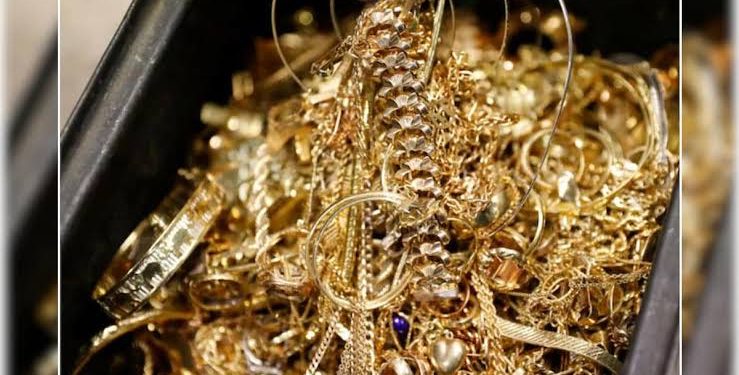 المشغولات الذهبية