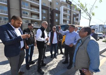 وزير الإسكان يتفقد اللمسات الأخيرة للانتهاء من مشروعات المرحلة الأولى بمدينة المنصورة الجديدة
