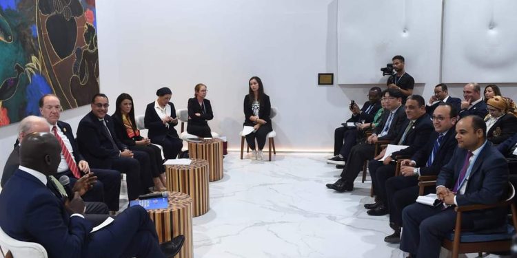 رئيس الوزراء يشهد إطلاق تقرير المناخ والتنمية لجمهورية مصر العربية بالتعاون مع البنك الدولي