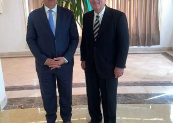 القصير يبحث مع نظيره الأمريكي التعاون في مجال التعاونيات والصادرات الزراعية