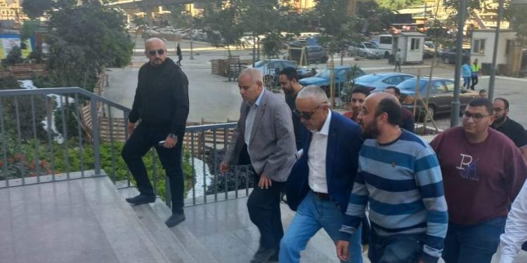 مسئولو “الإسكان” في جولة تفقدية بمنطقة مثلث ماسبيرو وسور مجرى العيون بالقاهرة