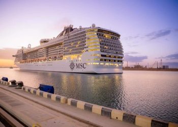 وصول السفينة السياحية Splendida ميناء السخنة على متنها 2200 سائح