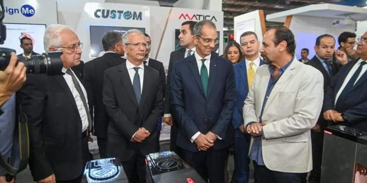 وزير الاتصالات يفتتح فعاليات النسخة الأولى من معرض ومؤتمر تكنولوجيا التصنيع ManuTech