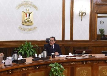 رئيس الوزراء يستعرض المؤشرات المبدئية للاقتصاد المصري خلال الربع الأول من العام المالي الجاري
