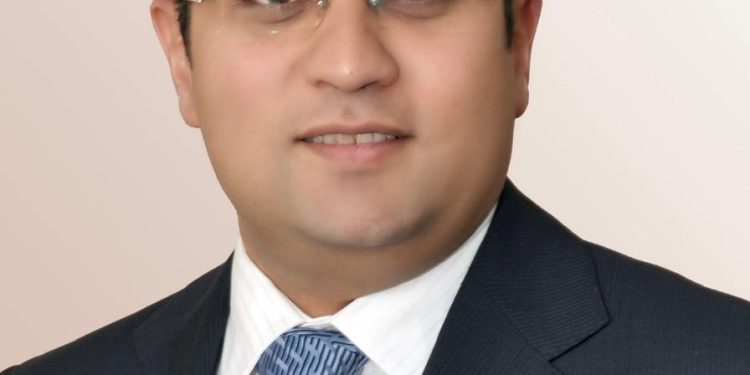 أحمد إمام: تصدير العقار وتمويل الأجانب يساعد على خلق عملة صعبة