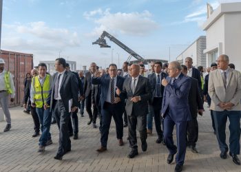 وزير النقل يعلن عن الافتتاح التجريبي لمشروع “ميناء أكتوبر الجاف”