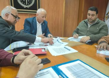 رئيس مياه البحيرة يتابع نسب تنفيذ مشروعات حياة كريمة بالمحافظة