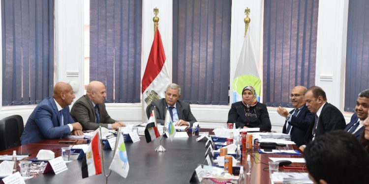 رئيس القابضة لمياه الشرب والصرف الصحى يترأس اجتماع الجمعيات العامة لـ8 شركات تابعة