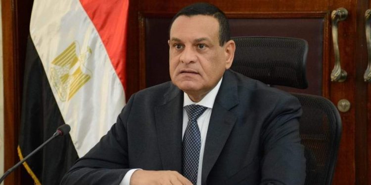 آمنة: بدء تطبيق قانون المحال العامة بالمحافظات من غدا الأحد