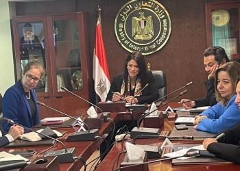 المشاط تبحث تطورات تنفيذ برنامج تمويل الإسكان الاجتماعي مع بعثة مجموعة البنك الدولي