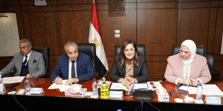 القومي للأجور: زيادة الحد الأدنى للأجور بالقطاع الخاص إلى 2700 جنيه