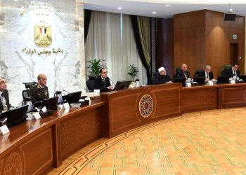 “رئيس الوزراء” يعلن موافقة الرئيس على وثيقة “سياسة ملكية الدولة”