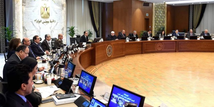 “رئيس الوزراء” يعلن موافقة الرئيس على وثيقة “سياسة ملكية الدولة”