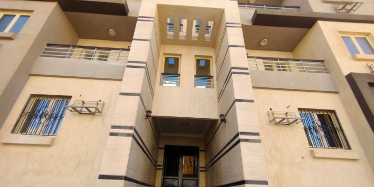  وزير الإسكان: تنفيذ 3264 وحدة سكنية بـ”سكن كل المصريين” ..و720 وحدة بـ”سكن مصر” بمدينة غرب قنا