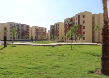 وزير الإسكان يستعرض ما تم تنفيذه من مشروعات بمدينة السادات خلال 2022