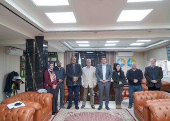 رئيس مياه سوهاج يلتقى مسئولى برنامج تحسين خدمات مياه الشرب الممول بقيمة 50 مليون يورو ضمن مشروعات IWSP2