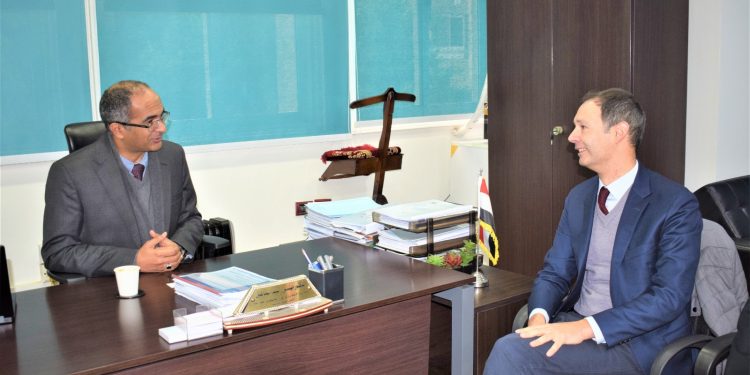 ‫ نائب وزير الإسكان يبحث مع ممثلي الاتحاد الأوروبي سبل تعزيز التعاون فى قطاع المياه