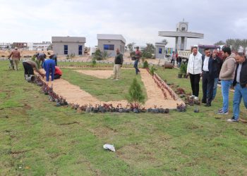 وزير الإسكان يوجه بتكثيف الجولات الميدانية لمسئولي المدن الجديدة لدفع العمل بالمشروعات وتذليل أي عقبات