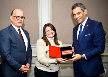 وزيرة الهجرة تستقبل وزير التشغيل والتكوين المهني التونسي لبحث سبل التعاون المشترك