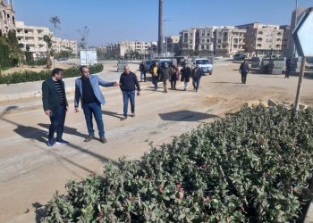 رئيس جهاز الشروق يتفقد أعمال التطوير ورفع كفاءة الطرق بالمدينة