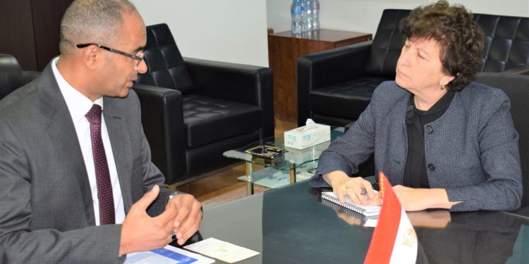 نائب وزير الإسكان يُوضح خُطط تحلية مياه البحر والمشروعات بمستهدف 8.8 مليون متر مكعب فى 2050