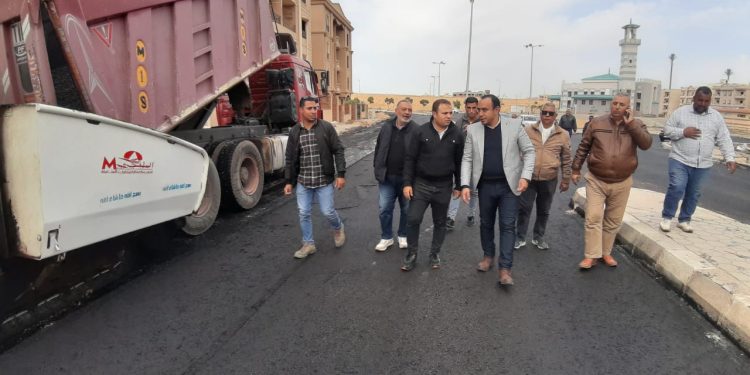 وزير الإسكان: جولات تفقدية لمسئولي 5 مدن جديدة بمشروعات التطوير والخدمات