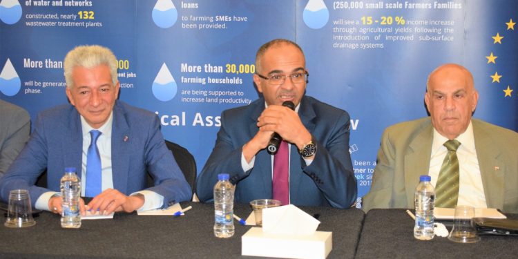 نائب وزير الإسكان خلال الجلسة