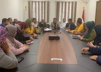 رئيـس جهاز حدائق العاصمة يلتقي عدداً من سكان المدينة للاستماع إلى آرائهم ومناقشة مقترحاتهم