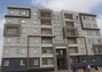 وزير الإسكان يتابع معدلات تنفيذ المشروعات بالمدن الجديدة خلال شهر رمضان المبارك