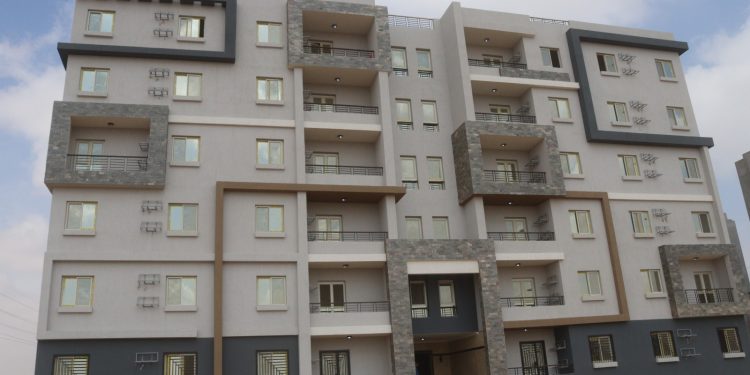 وزير الإسكان يتابع معدلات تنفيذ المشروعات بالمدن الجديدة خلال شهر رمضان المبارك