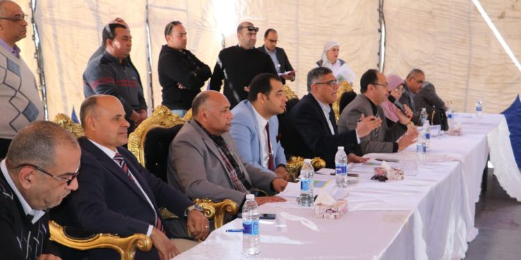 بيع 9 محلات وصيدلية بمشروعات الإسكان المختلفة فى 6 أكتوبر.. وسعر المتر يصل لــ225 ألف جنيها