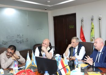 رئيس القابضة للمياه يتابع مشروعات رفع كفاءة منظومة الصرف الصحى والأمطار بالإسكندرية.. تنفيذ 8650 وصلة