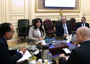 اجتماع رئيس الوزراء بمجلس إدارة المقاولون العرب