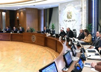 مجلس الوزراء يعتمد قرار "مدبولى" رقم 4017 لسنة 2022 بزيادة الحد الأدنى للأجور