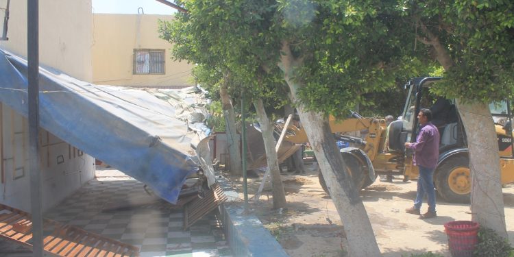 وزير الإسكان يٌصدر قراراً بإزالة تعديات ومخالفات بناء بالساحل الشمالي..وحملات بـ4 مدن أخرى