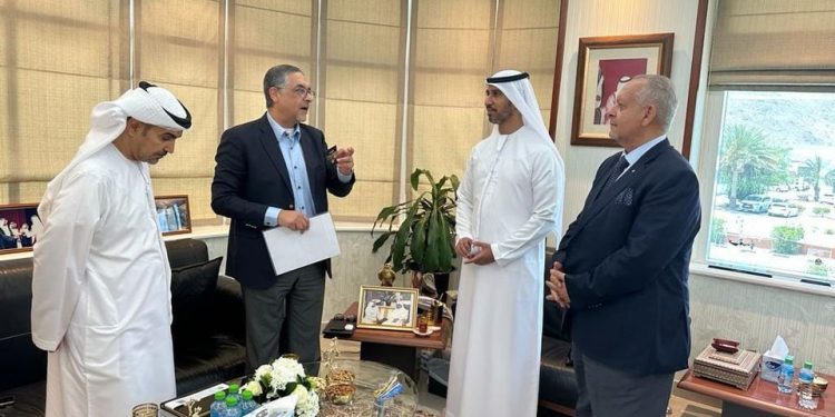 هيبة يلتقي عدد من المستثمرين الإماراتيين على هامش AIM2023