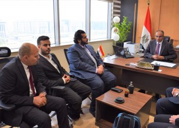 نائب وزير الإسكان يبحث مع ممثلي شركة كرواتية وأخرى سعودية التعاون المشترك وتوطين صناعة طلمبات المياه