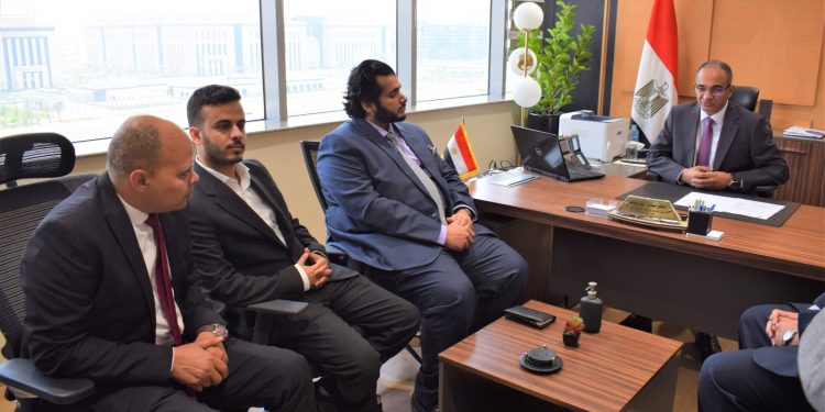 نائب وزير الإسكان يبحث مع ممثلي شركة كرواتية وأخرى سعودية التعاون المشترك وتوطين صناعة طلمبات المياه