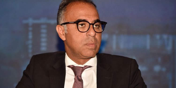 مختار: ضرورة توحيد جهة اصدار المعلومات “اونلاين” المتعلقة بالعقارات فى مصر