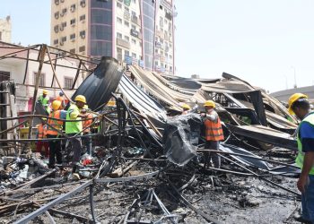 تكليف المقاولون العرب بإصلاح آثار الحريق بالمعرض التجارى ببنى سويف