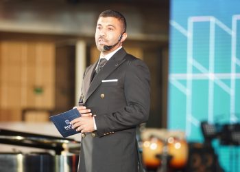 باستثمارات 6 مليارات جنيه.. “رويال” تطلق مشروع “مونارك” بمدينة المستقبل على 40 فدان