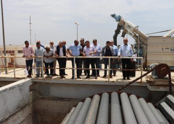 نائب وزير الاسكان يستعرض تحديات مياه الشرب والصرف الصحي بمحافظة جنوب سيناء