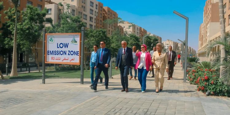 الإسكان: إطلاق مبادرة المناطق منخفضة الانبعاثات من العاصمة الادارية لمواجهة التغيرات المناخية وتقليل الانبعاثات الكربونية
