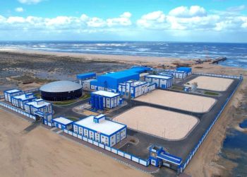 جولة تفقدية بمحطة تحلية مياه البحر و44 عمارة بمشروع سكن مصر بمدينة المنصورة الجديدة