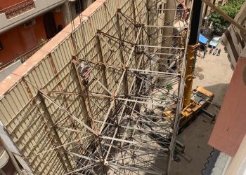 محافظة القاهرة ترفع درجة الاستعداد القصوى والتأكد من كفاءة اللوحات الإعلانية على مدار 24 ساعة